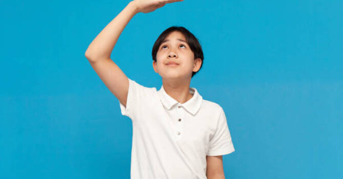 Child Short Stature Treatment Options: What Parents Should Know image