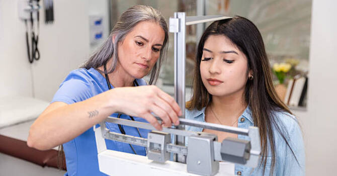 Child Height Specialist Consultation image