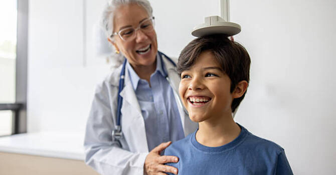 HGH vs Late Growth Spurt Boys: When to Treat and When to Wait image