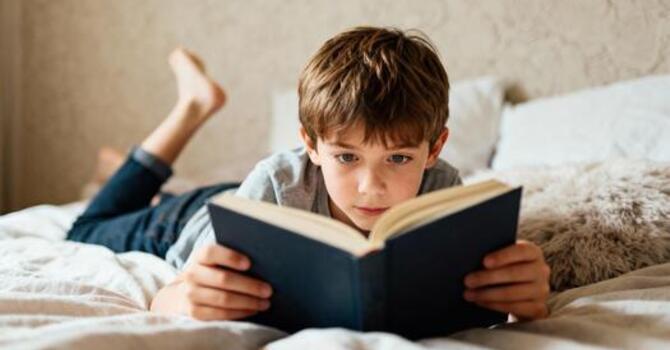 Healthy Bedtime Habits for Growing Children image
